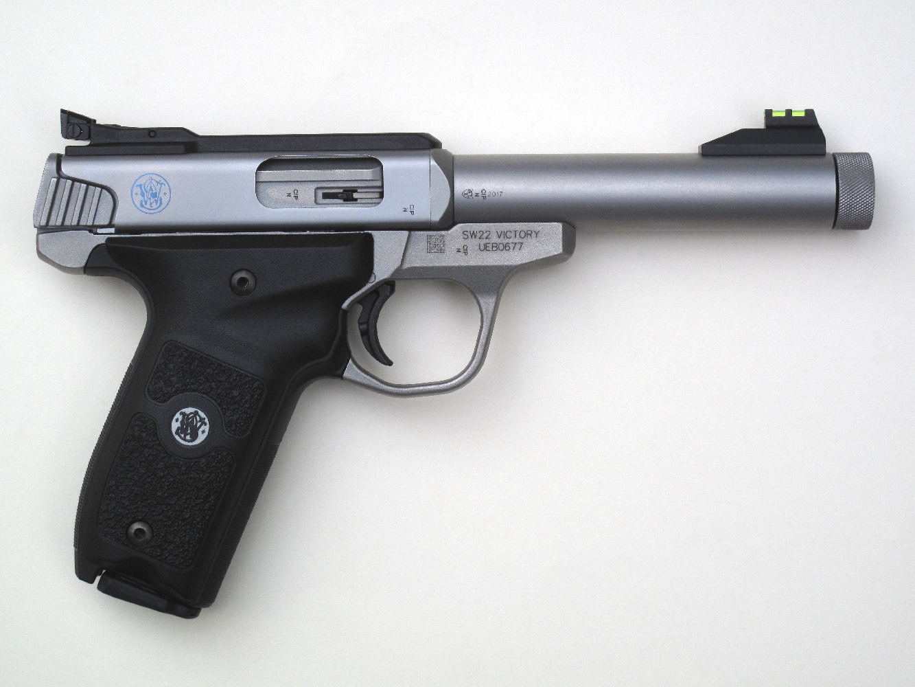 Pistolet S&W modèle SW22 « Victory », calibre .22 Long Rifle